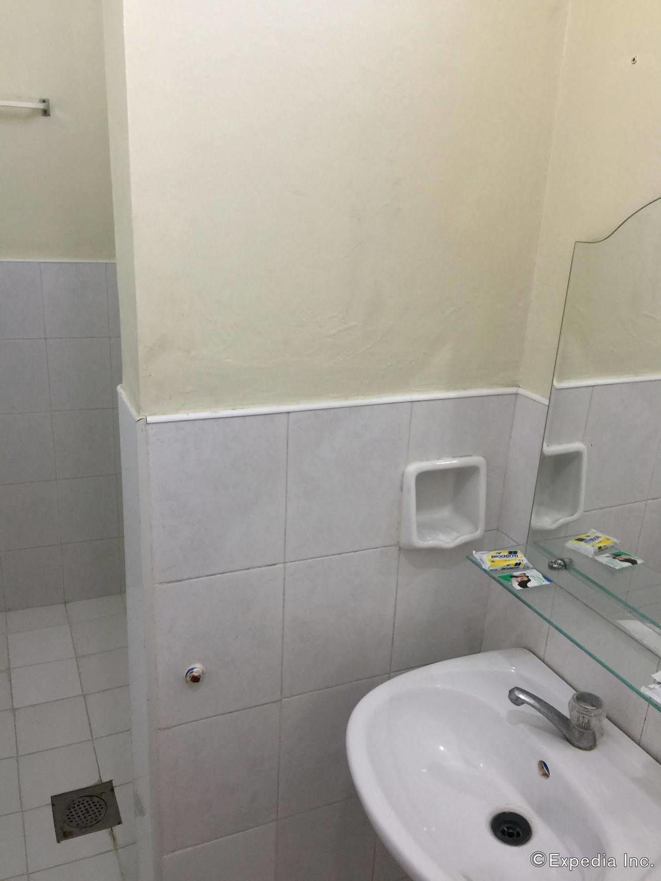 Qm Pension House Tagbilaran Dış mekan fotoğraf